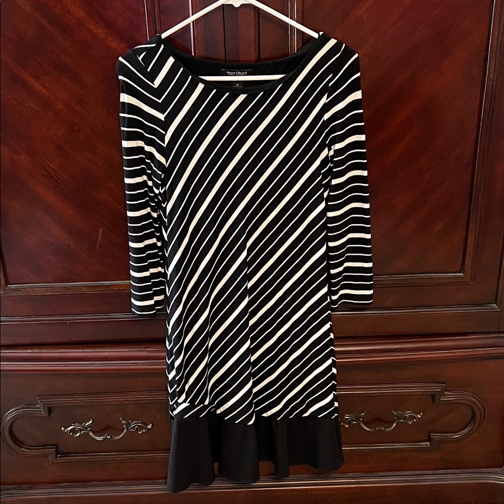White House Black Market Monochrome Striped Dress